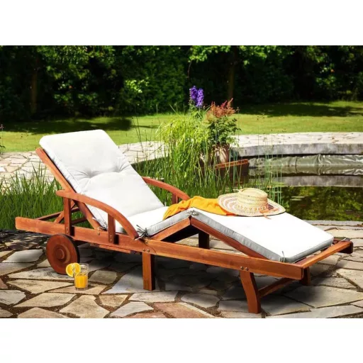 Łóżko drewniane, regulowane