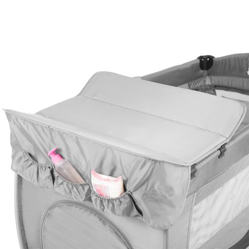 Łóżeczko turystyczne z przewijakiem i mostkiem do zabawy, szare