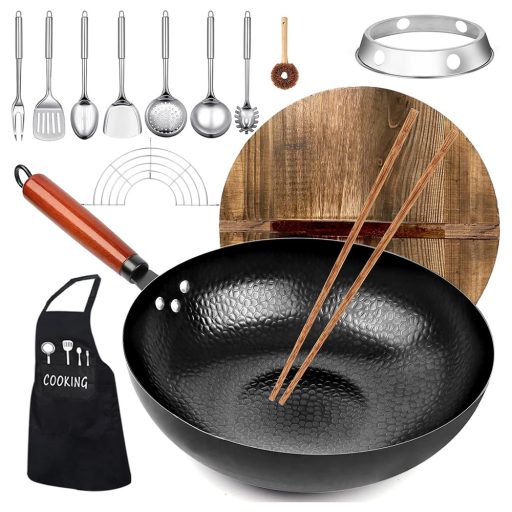 Patelnia wok z akcesoriami kuchennymi