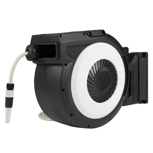 Naścienny zwijany zraszacz