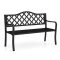 Ławka ogrodowa z ozdobnym wzorem kratki