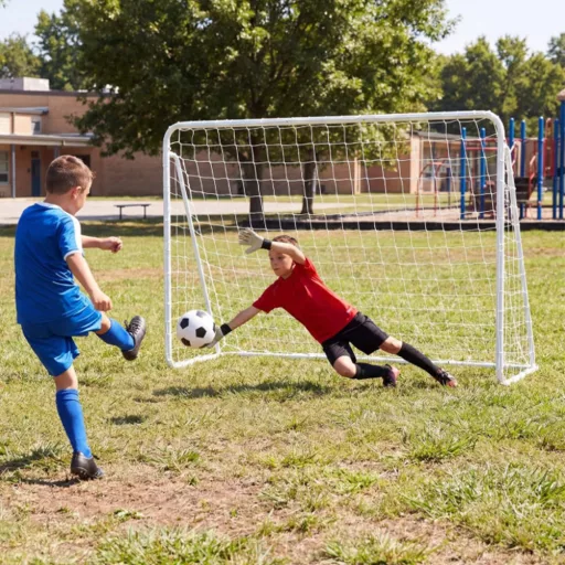 Bramka do piłki nożnej z wyjmowanym celem
