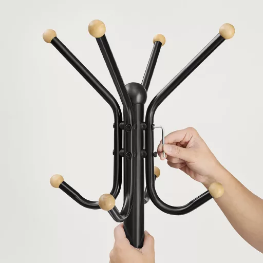 Metalowy Wieszak na Ubrania 56.5x180cm