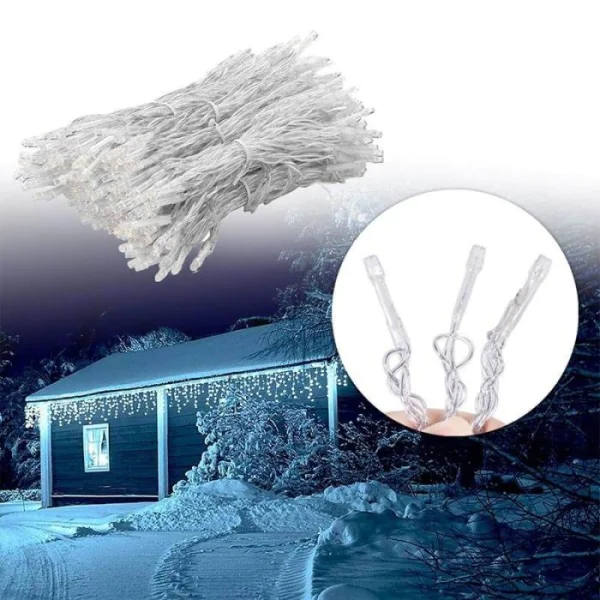 Kurtyna świetlna LED typu sople na elewacji domu