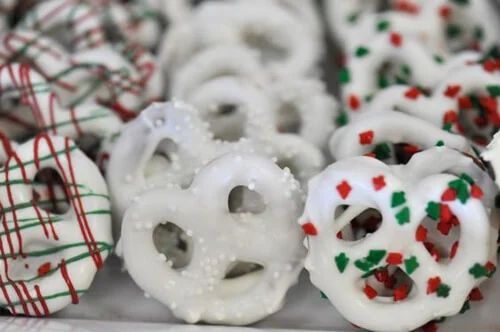 Domowe Bailey's i cynamonowe precle dla niespodziewanych gości